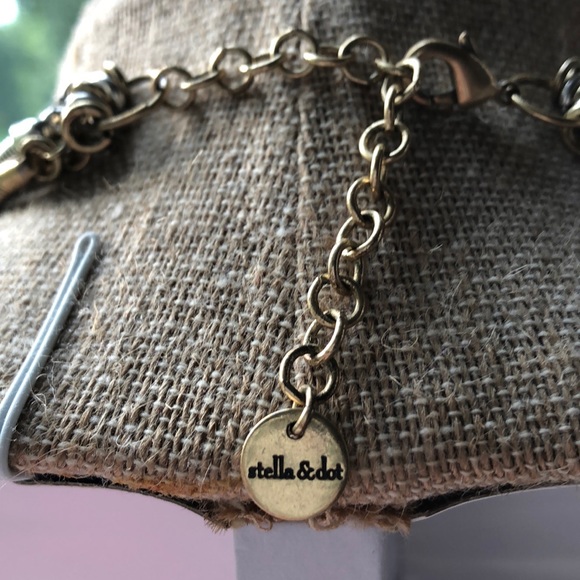 Stella & Dot Ezra Statement Necklace - Picture 2 of 8